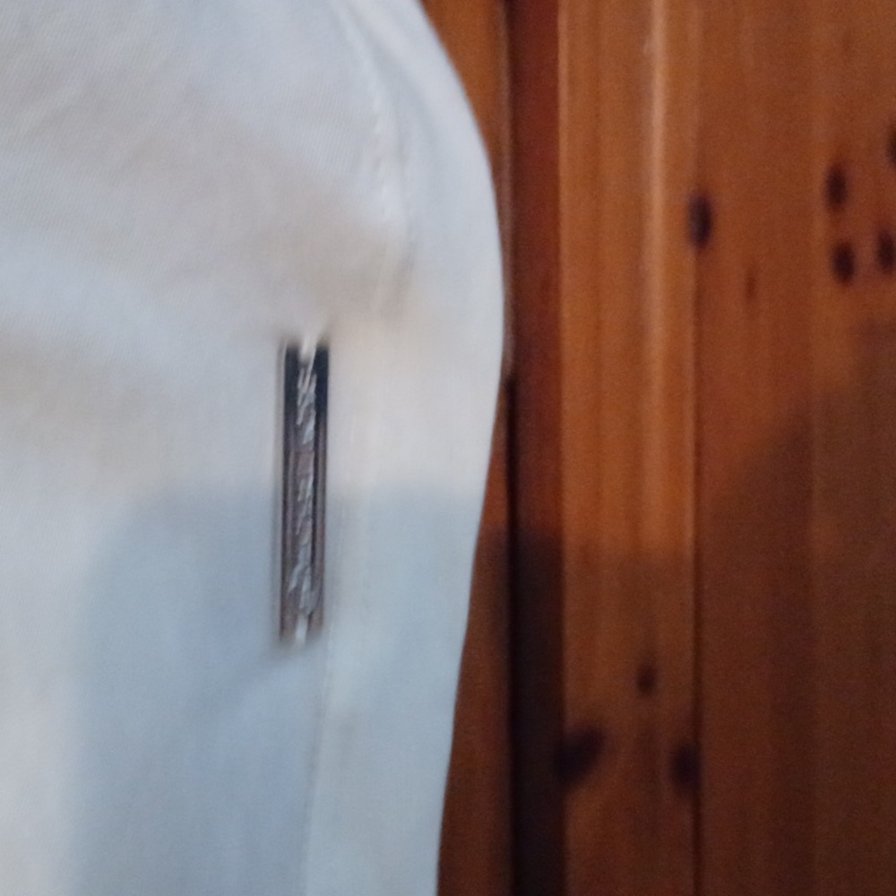 Top - Picture 3 of 4